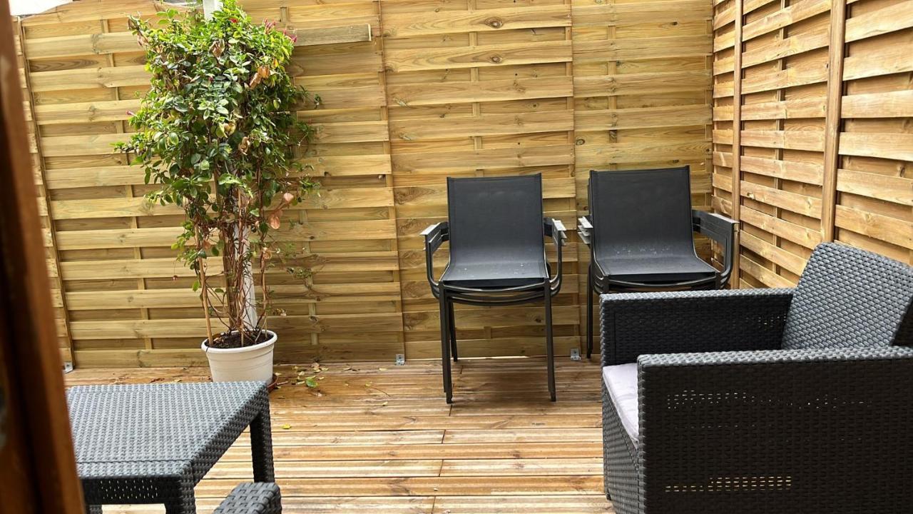 Studio Neuf Climatise Avec Terrasse #4 Toulon Eksteriør bilde