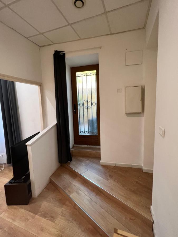 Studio Neuf Climatise Avec Terrasse #4 Toulon Eksteriør bilde